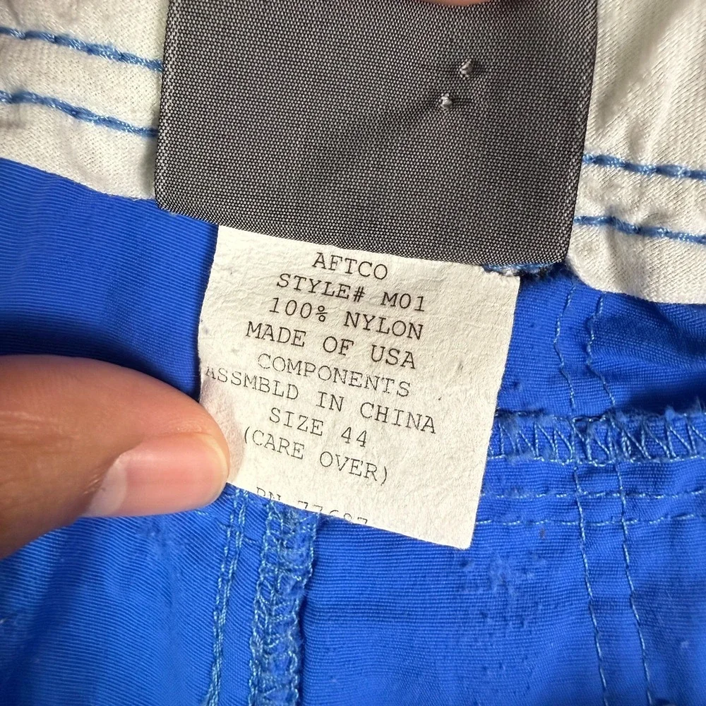 Aftco Bluewater Shorts Mens 44 Blue Cargo Pockets 5.5